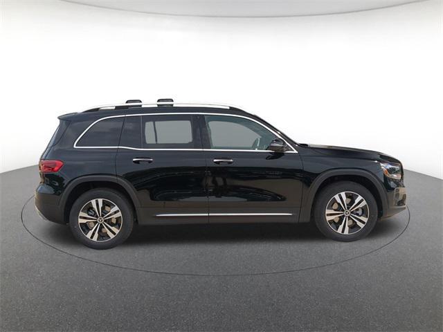 new 2025 Mercedes-Benz GLB 250 car, priced at $51,845