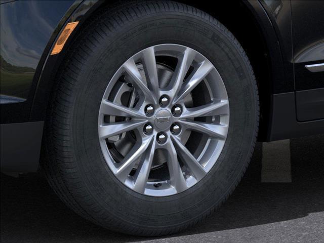 new 2025 Cadillac XT5 car, priced at $47,740