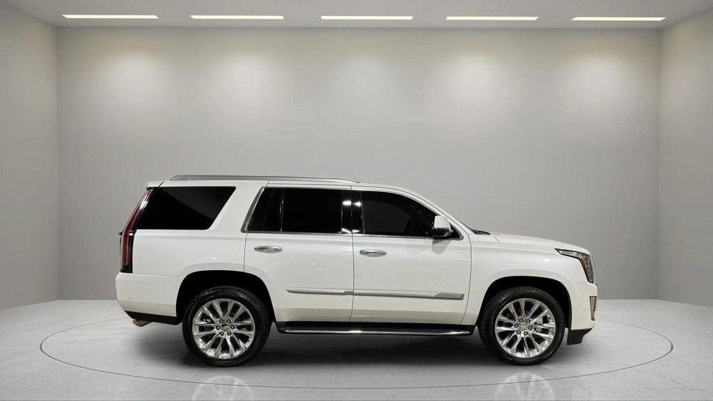 used 2019 Cadillac Escalade car, priced at $33,995