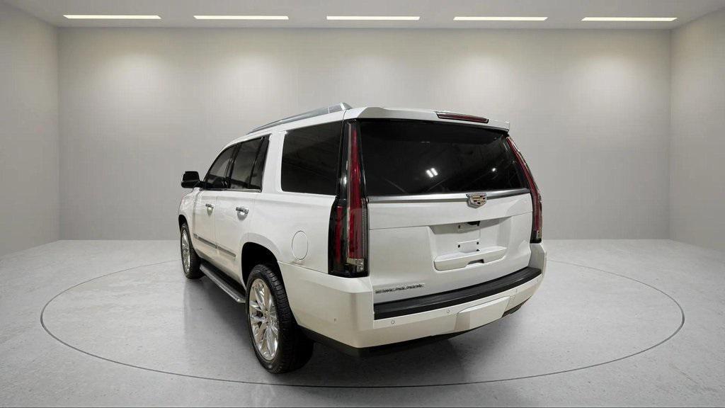 used 2019 Cadillac Escalade car, priced at $33,995