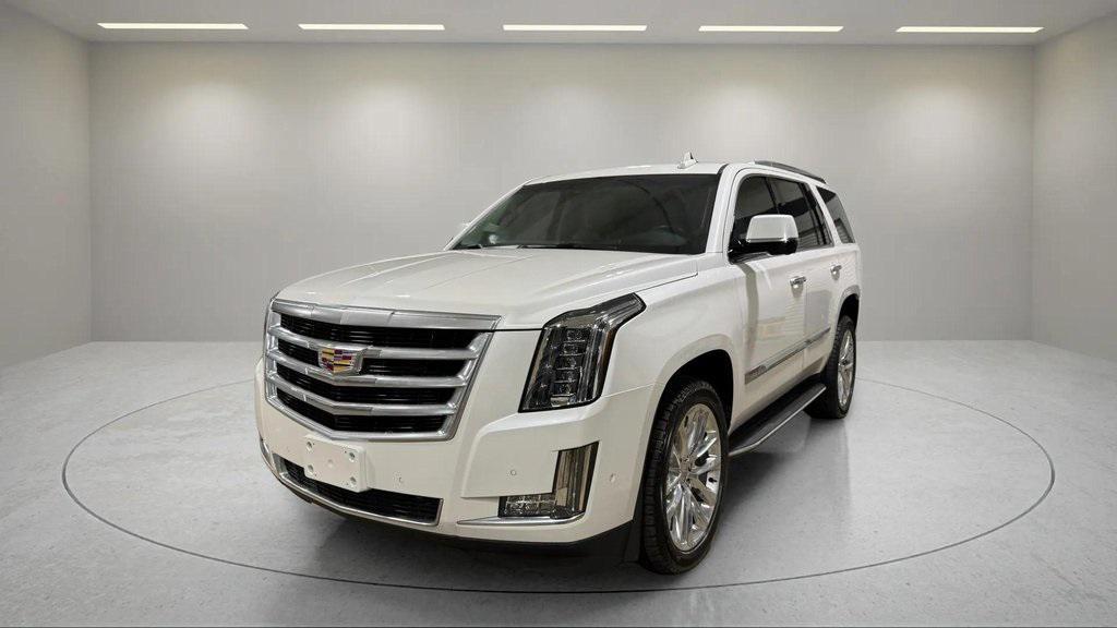 used 2019 Cadillac Escalade car, priced at $33,995