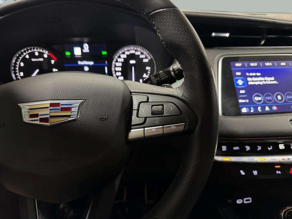 used 2023 Cadillac XT4 car, priced at $33,495