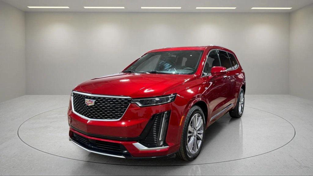 used 2024 Cadillac XT6 car, priced at $51,895