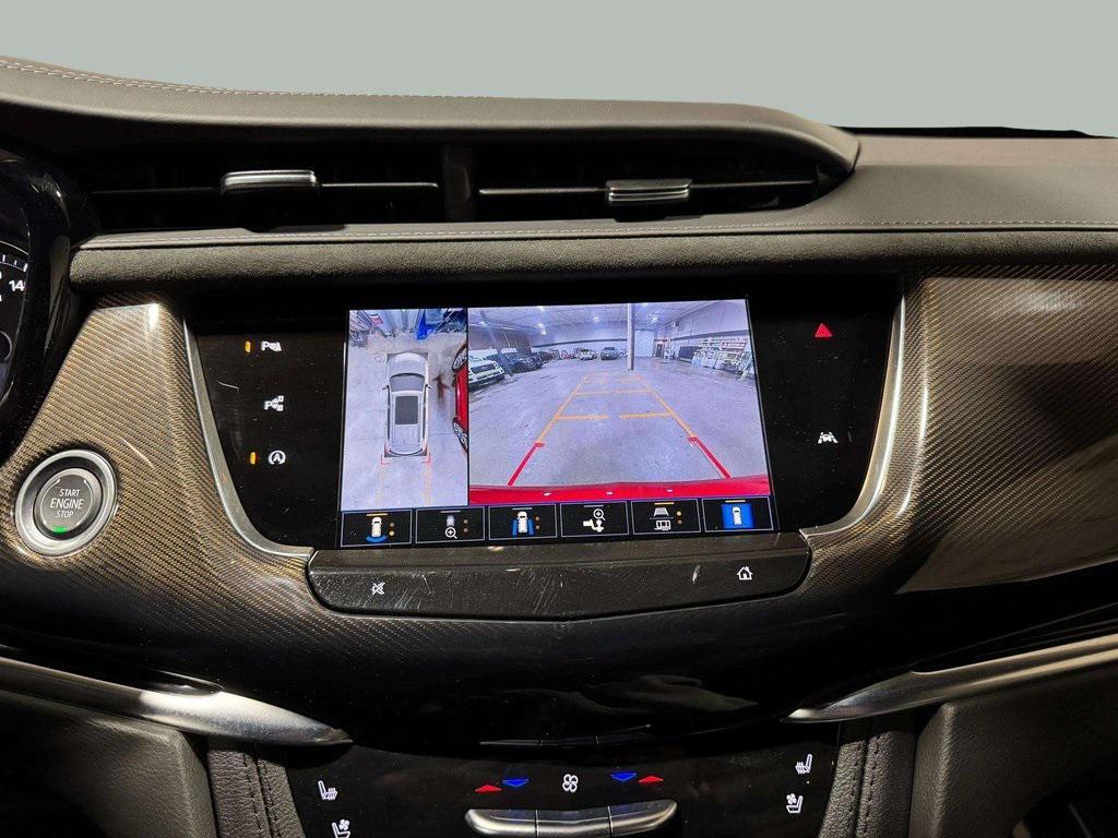 used 2024 Cadillac XT6 car, priced at $51,895
