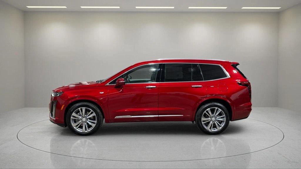 used 2024 Cadillac XT6 car, priced at $51,895