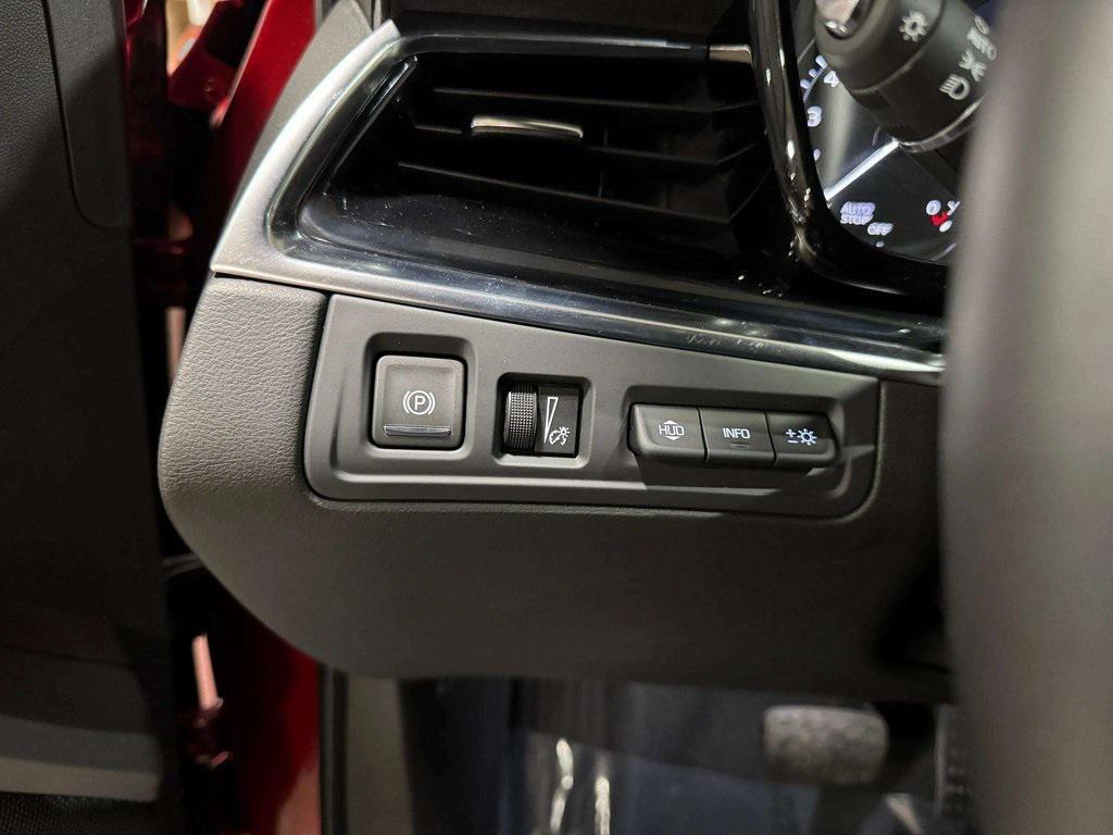 used 2024 Cadillac XT6 car, priced at $51,895