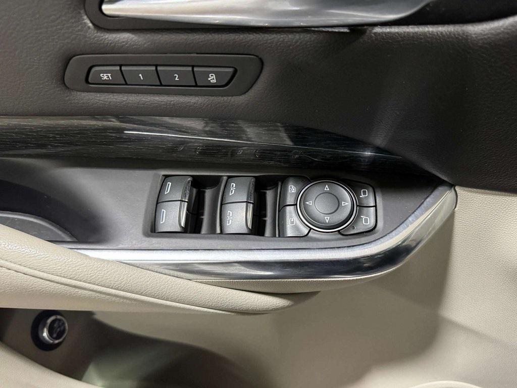 used 2020 Cadillac XT4 car, priced at $17,995