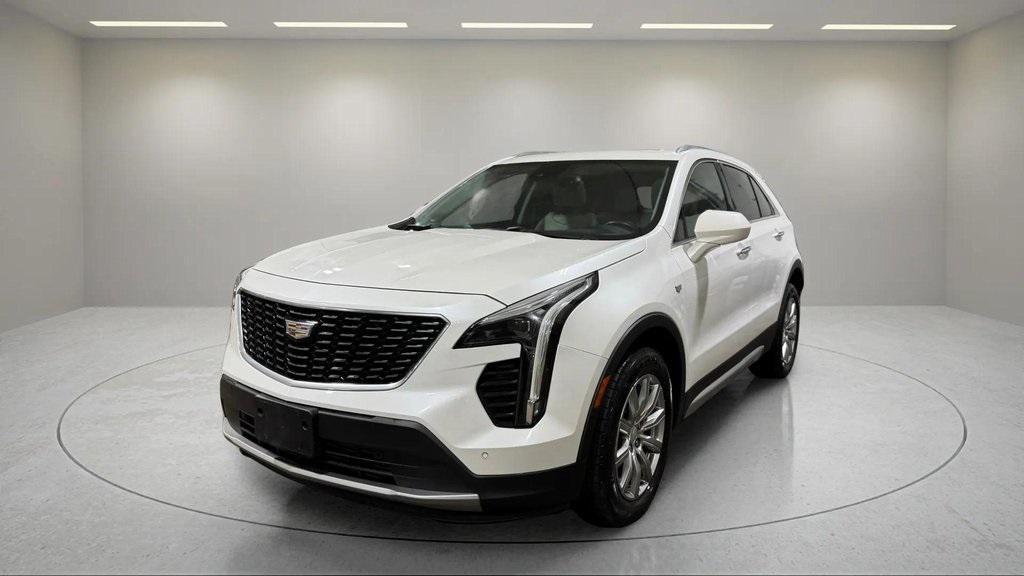 used 2020 Cadillac XT4 car, priced at $17,995