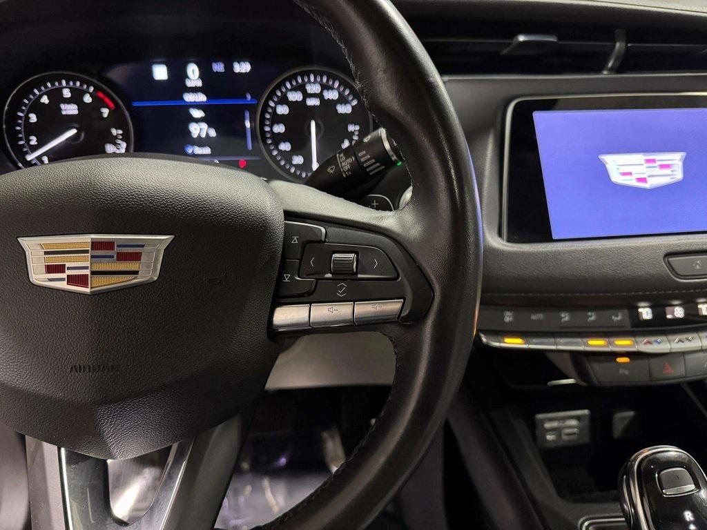 used 2020 Cadillac XT4 car, priced at $17,995