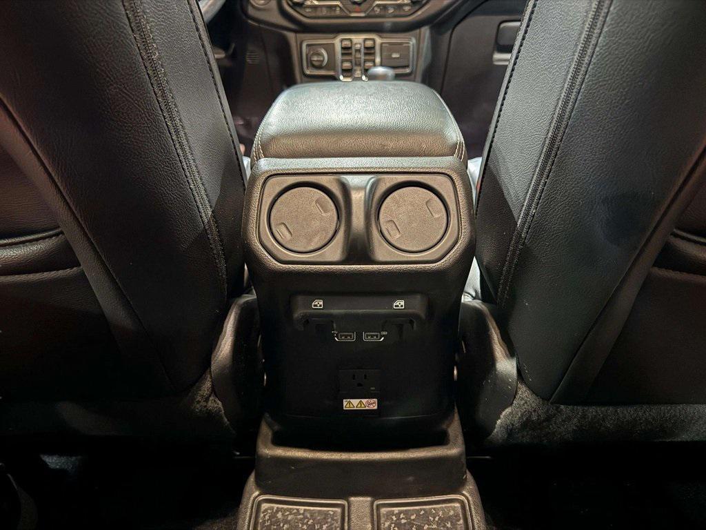 used 2019 Jeep Wrangler Unlimited car, priced at $27,500