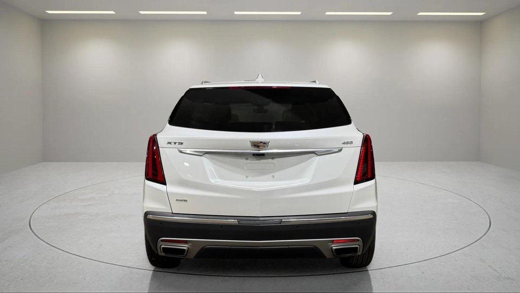 used 2023 Cadillac XT5 car, priced at $35,995