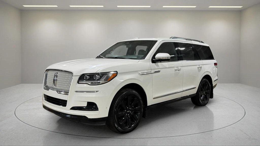 used 2023 Lincoln Navigator car, priced at $67,495