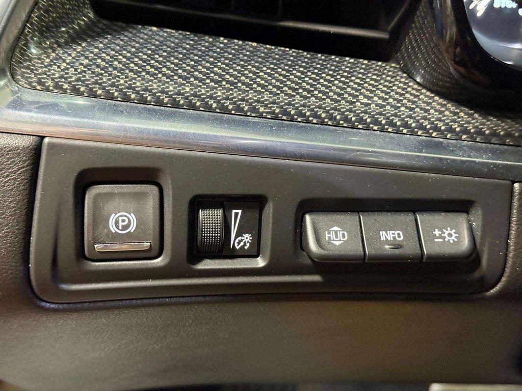 used 2021 Cadillac XT5 car, priced at $35,495