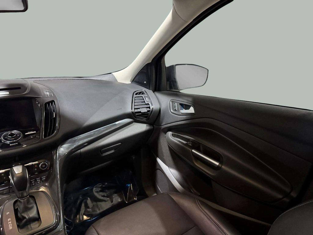 used 2015 Ford Escape car, priced at $9,995