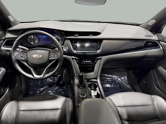 used 2023 Cadillac XT6 car, priced at $50,996