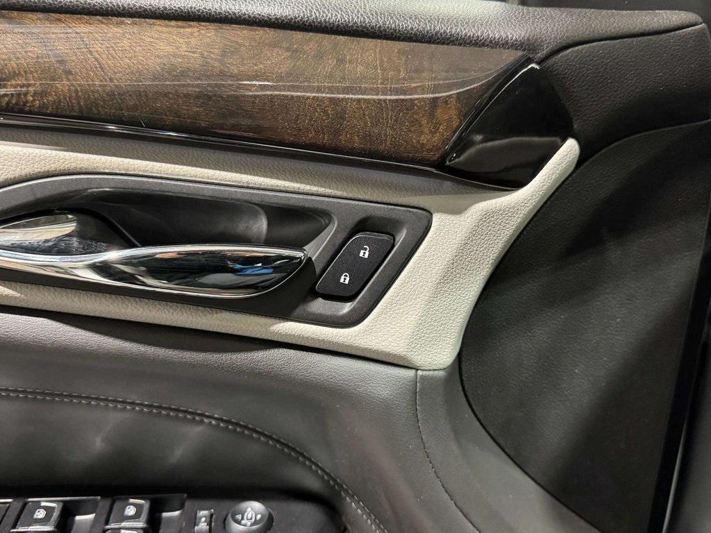 used 2015 Cadillac SRX car, priced at $12,695