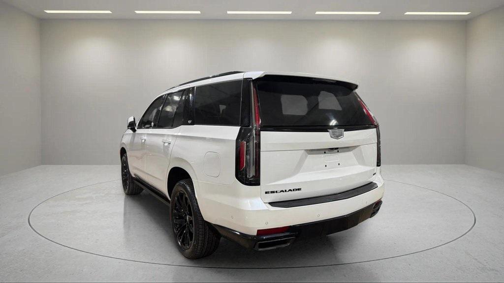 used 2022 Cadillac Escalade car, priced at $76,995