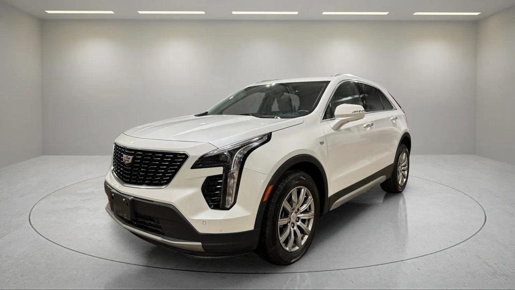 used 2022 Cadillac XT4 car, priced at $32,995