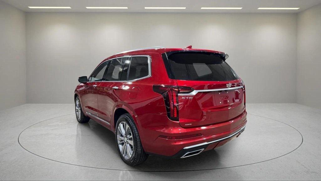 used 2024 Cadillac XT6 car, priced at $52,995