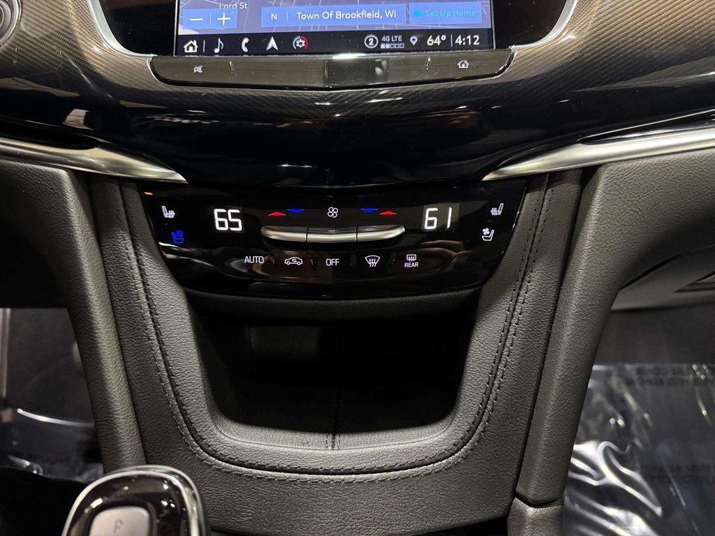 used 2024 Cadillac XT6 car, priced at $52,995