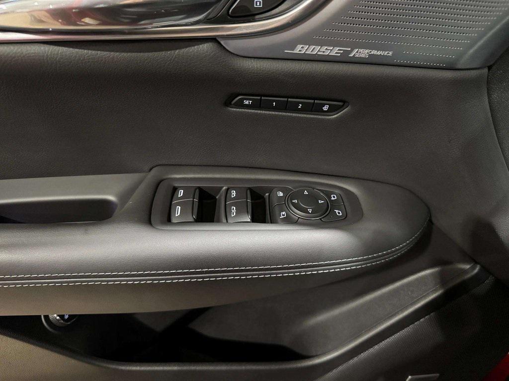 used 2024 Cadillac XT6 car, priced at $52,995