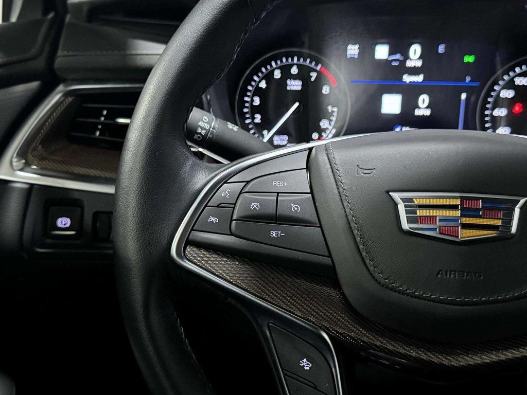 used 2024 Cadillac XT5 car, priced at $44,500