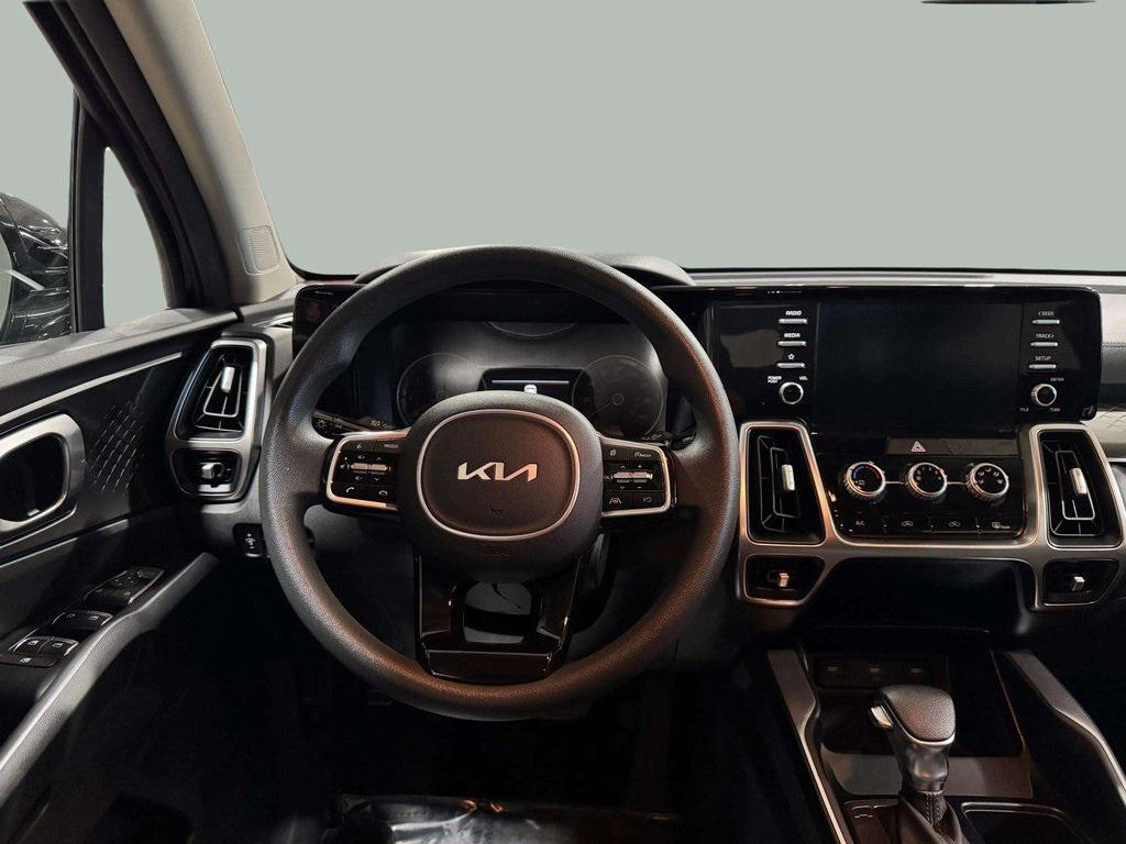 used 2022 Kia Sorento car, priced at $22,495