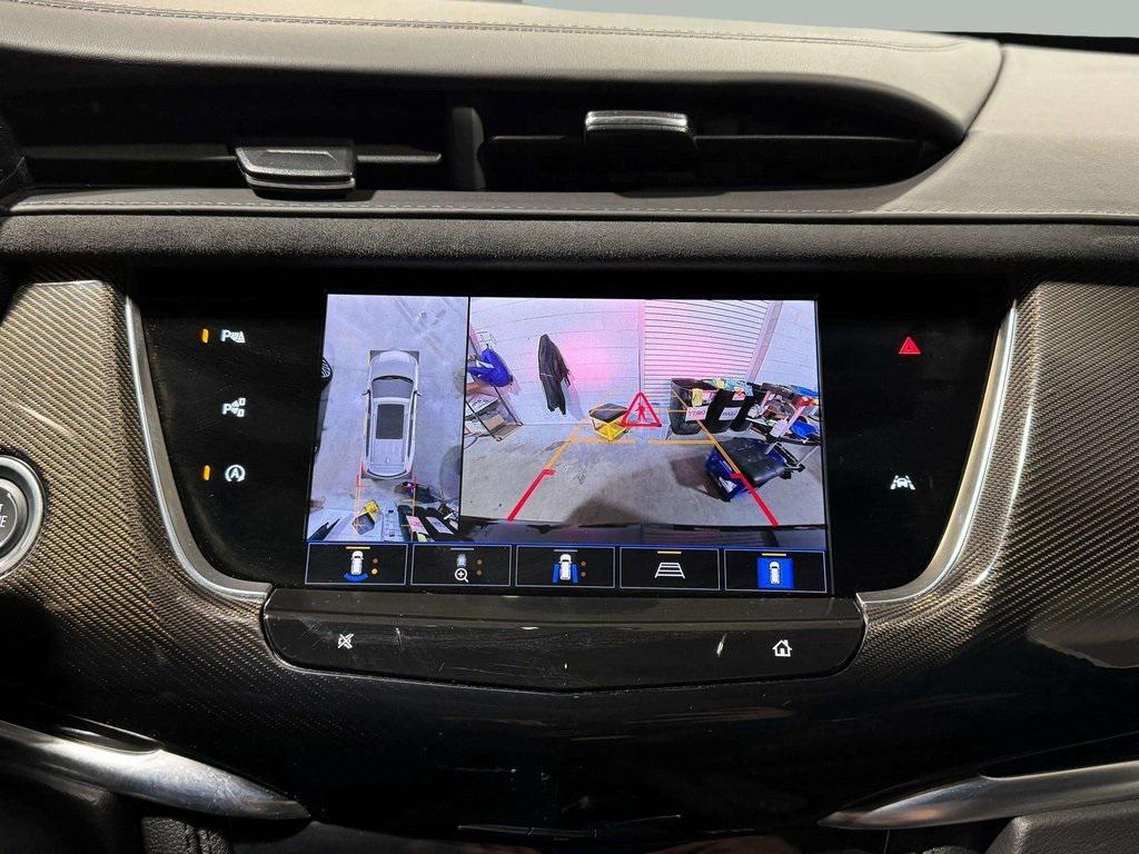 used 2024 Cadillac XT6 car, priced at $51,995
