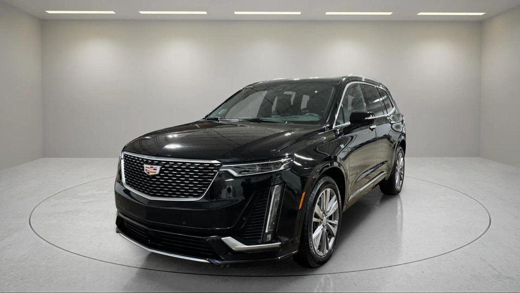 used 2024 Cadillac XT6 car, priced at $51,995