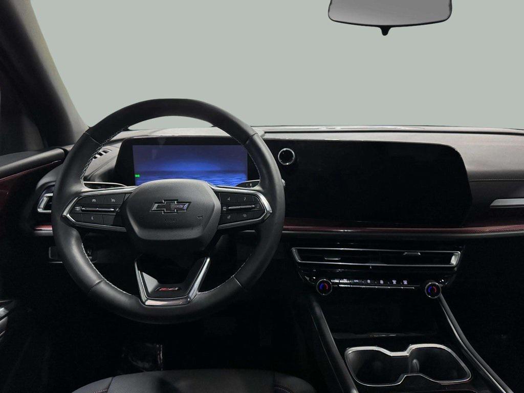 used 2024 Chevrolet Traverse car, priced at $45,995