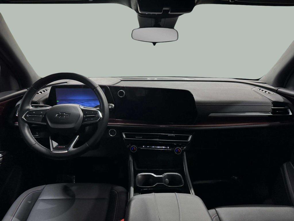 used 2024 Chevrolet Traverse car, priced at $45,995