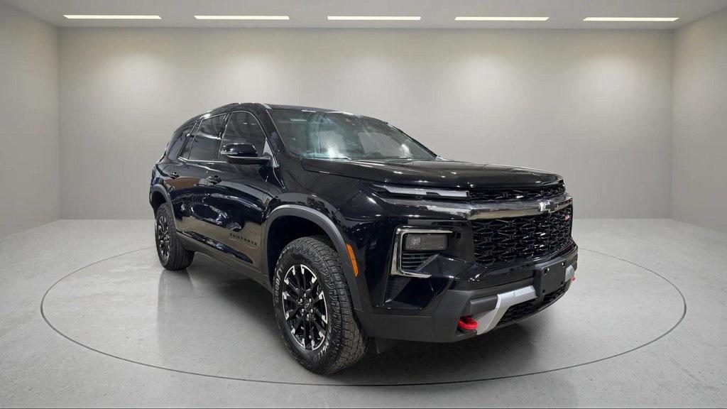 used 2024 Chevrolet Traverse car, priced at $45,995