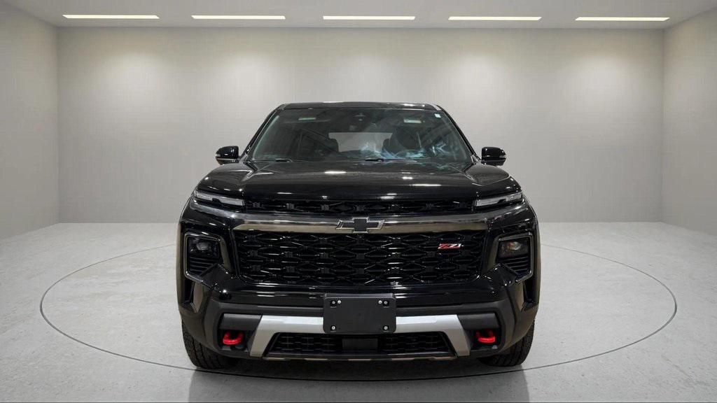 used 2024 Chevrolet Traverse car, priced at $45,995