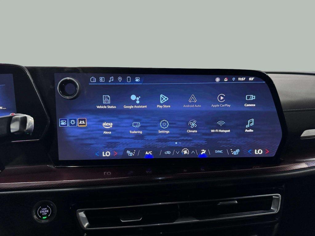 used 2024 Chevrolet Traverse car, priced at $45,995