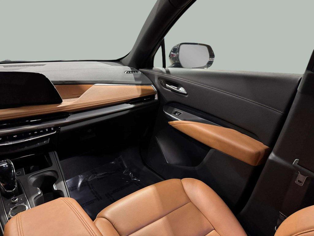 used 2024 Cadillac XT4 car, priced at $39,995