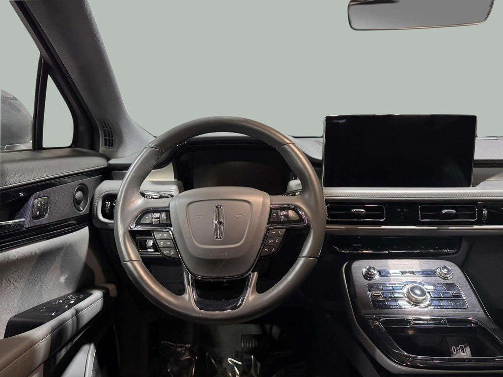 used 2023 Lincoln Nautilus car, priced at $35,995