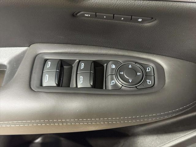 used 2024 Cadillac XT5 car, priced at $47,990