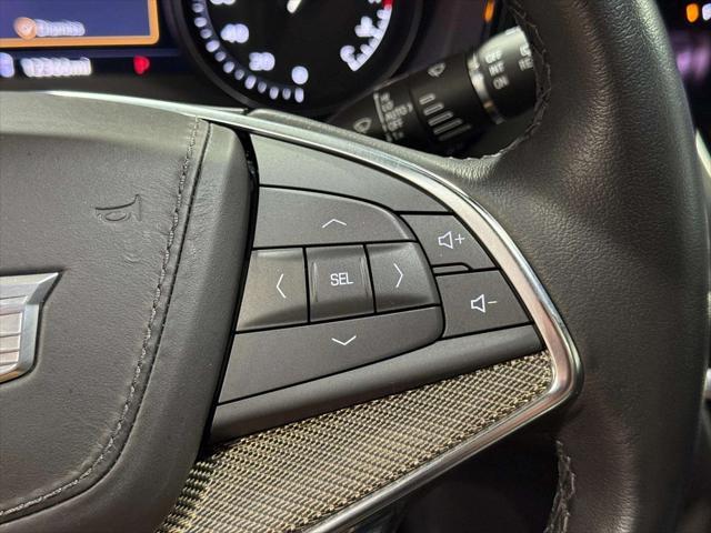 used 2024 Cadillac XT5 car, priced at $47,990
