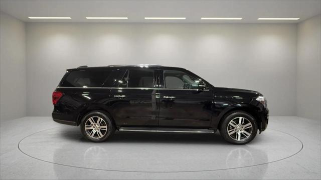 used 2023 Ford Expedition car, priced at $53,995