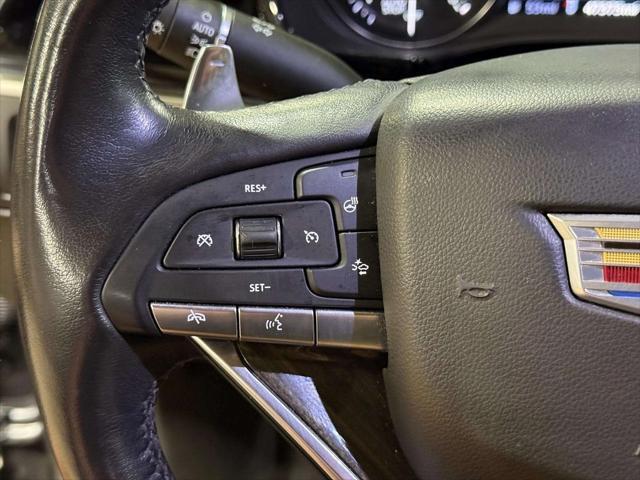 used 2020 Cadillac XT6 car, priced at $35,995