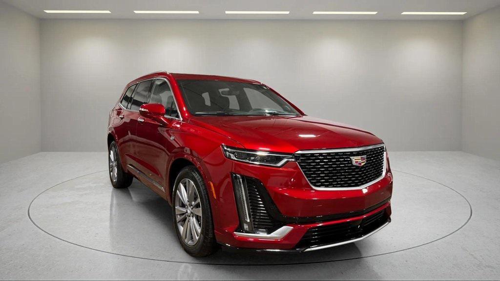 used 2024 Cadillac XT6 car, priced at $47,895