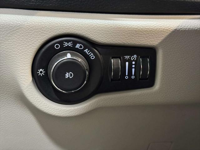 used 2020 Chrysler Pacifica car, priced at $21,495