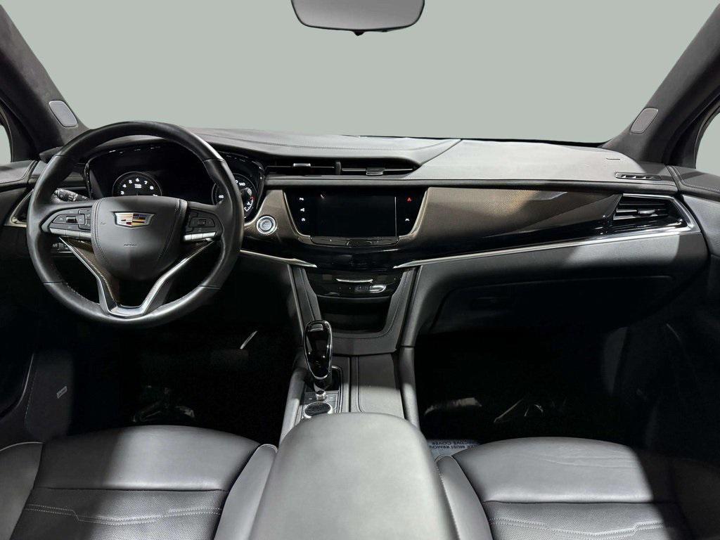 used 2024 Cadillac XT6 car, priced at $51,795