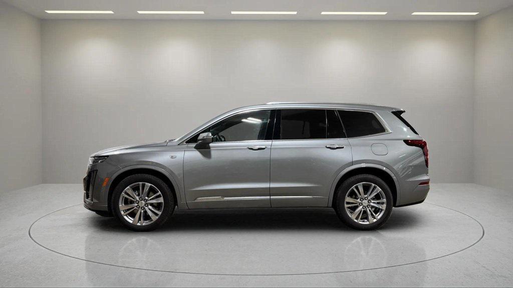 used 2024 Cadillac XT6 car, priced at $51,795