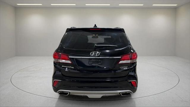 used 2018 Hyundai Santa Fe car, priced at $18,495