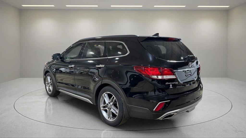 used 2018 Hyundai Santa Fe car, priced at $16,995