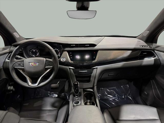 used 2024 Cadillac XT6 car, priced at $52,495