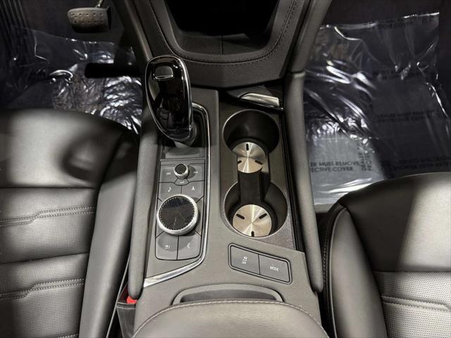 used 2024 Cadillac XT6 car, priced at $52,495