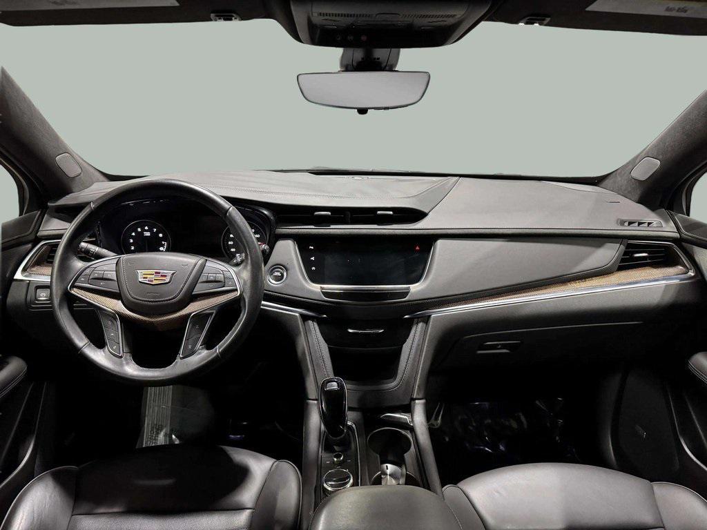 used 2023 Cadillac XT5 car, priced at $43,995