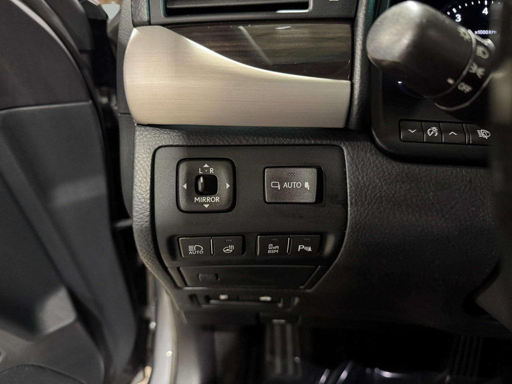 used 2015 Lexus LS 460 car, priced at $19,995